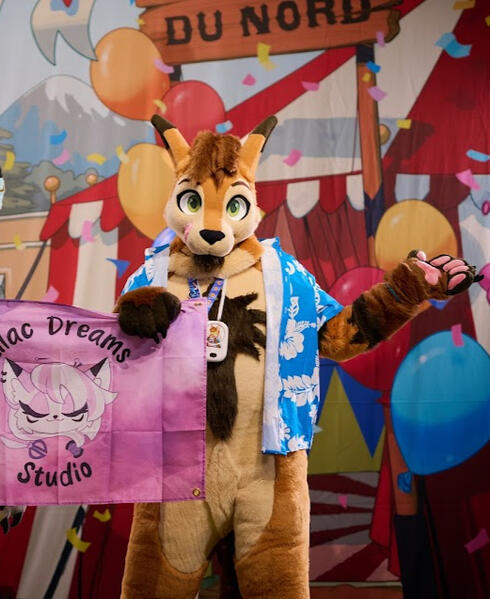 Photo by VayCharr